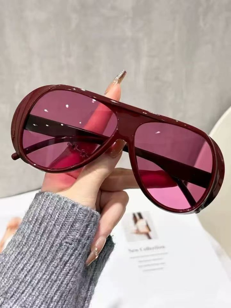 1/4 SZT. Modne Markowe Luksuso – Luxury Lifestyle Store recenzja i cena