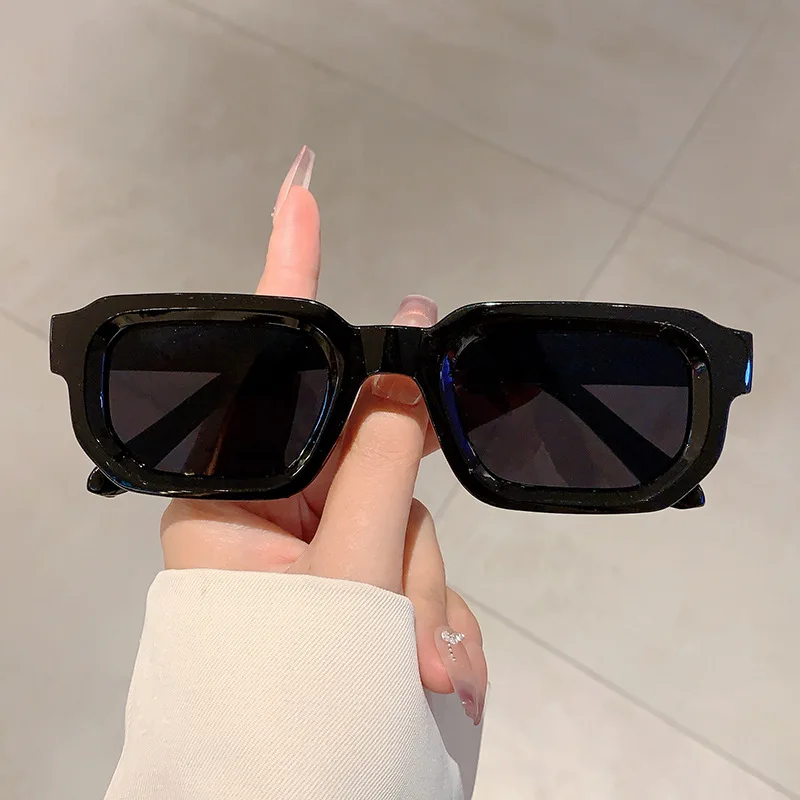 Okulary przeciwsłoneczne w sty – Luxury Lifestyle Store recenzja i cena