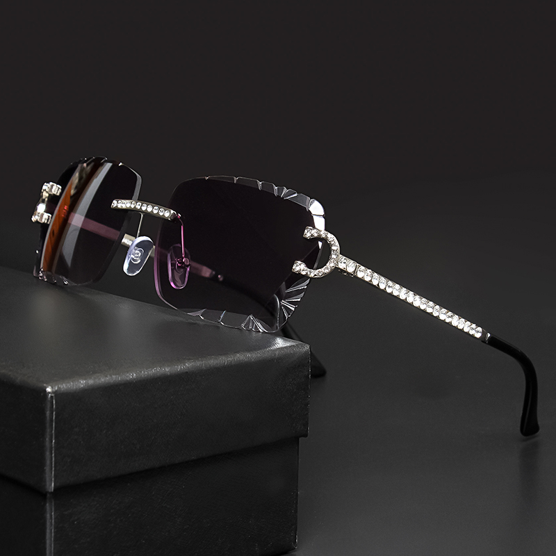 Modne kwadratowe okulary przec – Luxury Lifestyle Store recenzja i cena